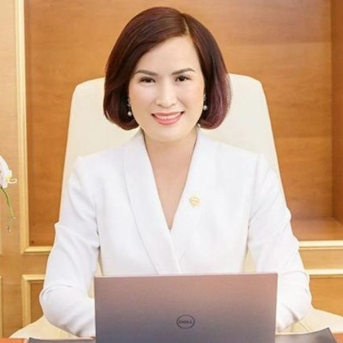 Phạm Mỹ Linh CEO Nhà Cái Cá Cược SUNCITY